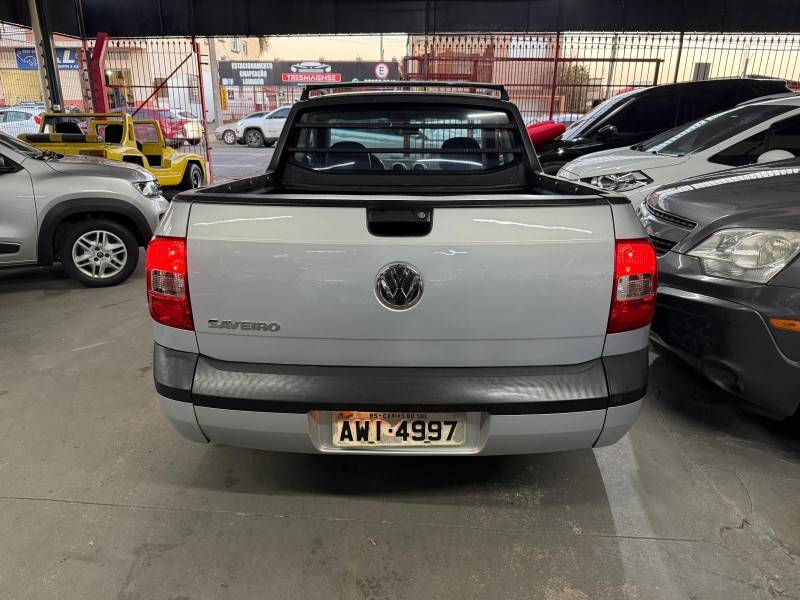 VOLKSWAGEN - SAVEIRO - 2012/2013 - Prata - R$ 43.900,00