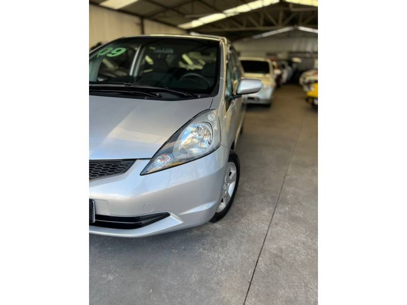HONDA - FIT - 2009/2009 - Prata - R$ 44.900,00