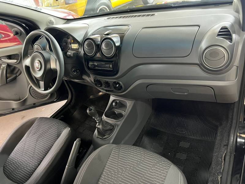 FIAT - PALIO - 2013/2013 - Preta - R$ 34.900,00