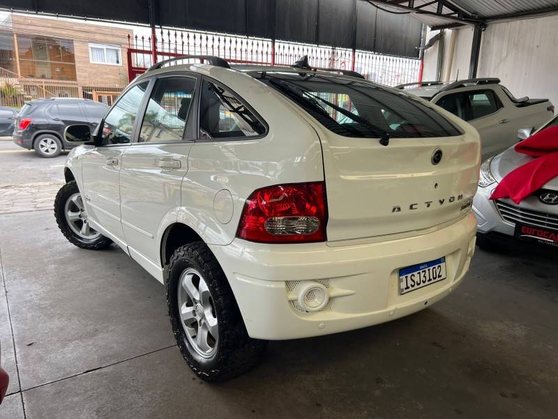 SSANGYONG - ACTYON - 2011/2011 - Prata - R$ 33.000,00