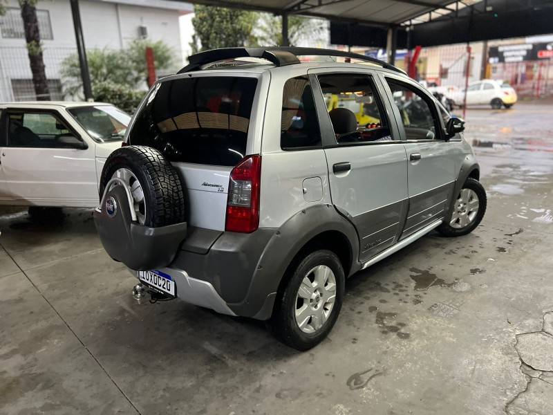 FIAT - IDEA - 2008/2008 - Prata - R$ 31.900,00