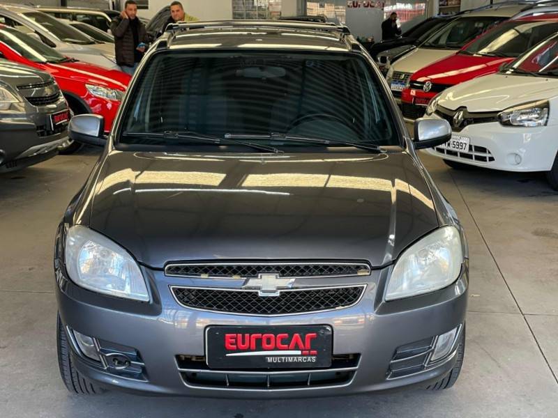 CHEVROLET - PRISMA - 2011/2012 - Cinza - R$ 31.900,00