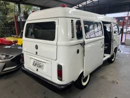 VOLKSWAGEN - KOMBI - 2004/2004 - Branca - R$ 25.900,00