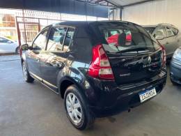 RENAULT - SANDERO - 2012/2012 - Preta - R$ 33.900,00