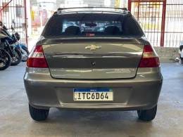 CHEVROLET - PRISMA - 2011/2012 - Cinza - R$ 31.900,00