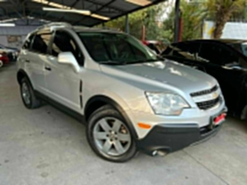 CHEVROLET - CAPTIVA - 2011/2011 - Prata - R$ 41.000,00