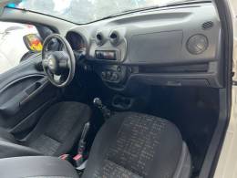 FIAT - FIORINO - 2016/2016 - Branca - R$ 56.900,00