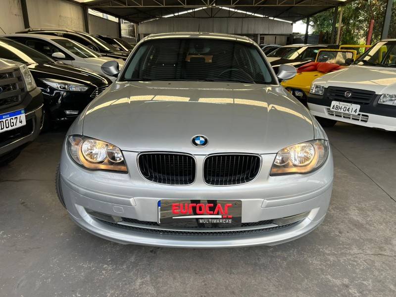 BMW - 118I - 2010/2010 - Prata - R$ 49.900,00