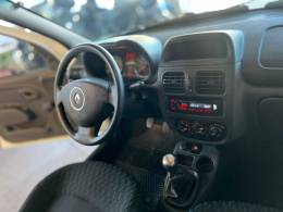 RENAULT - CLIO - 2015/2015 - Branca - R$ 34.900,00