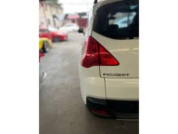 PEUGEOT - 3008 - 2011/2012 - Branca - R$ 39.900,00