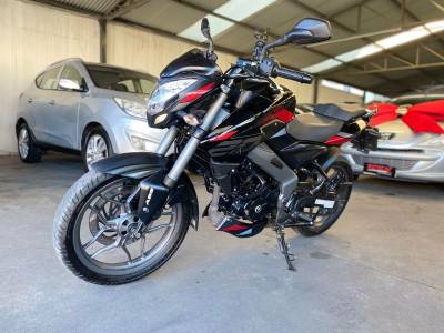 BAJAJ - DOMINAR D200 - 2024/2025 - Preta - R$ 19.900,00