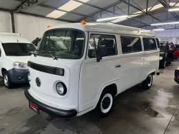 VOLKSWAGEN - KOMBI - 2004/2004 - Branca - R$ 25.900,00
