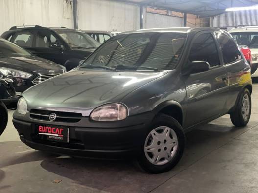 CHEVROLET - CORSA - 1996/1996 - Cinza - R$ 13.900,00