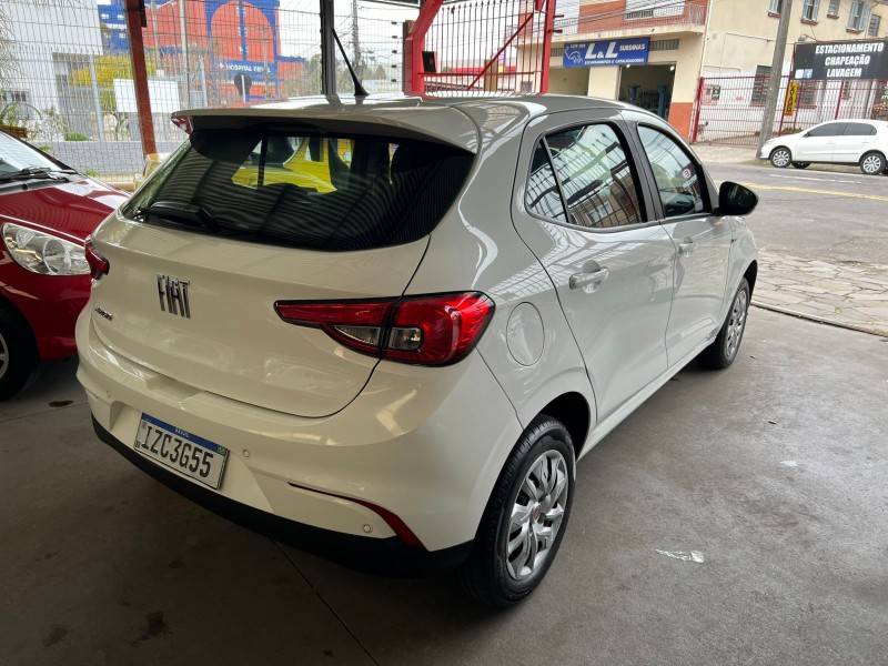FIAT - ARGO - 2019/2019 - Branca - R$ 53.900,00