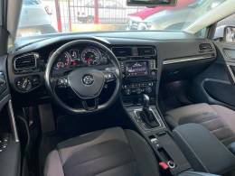 VOLKSWAGEN - GOLF - 2013/2014 - Branca - R$ 77.900,00