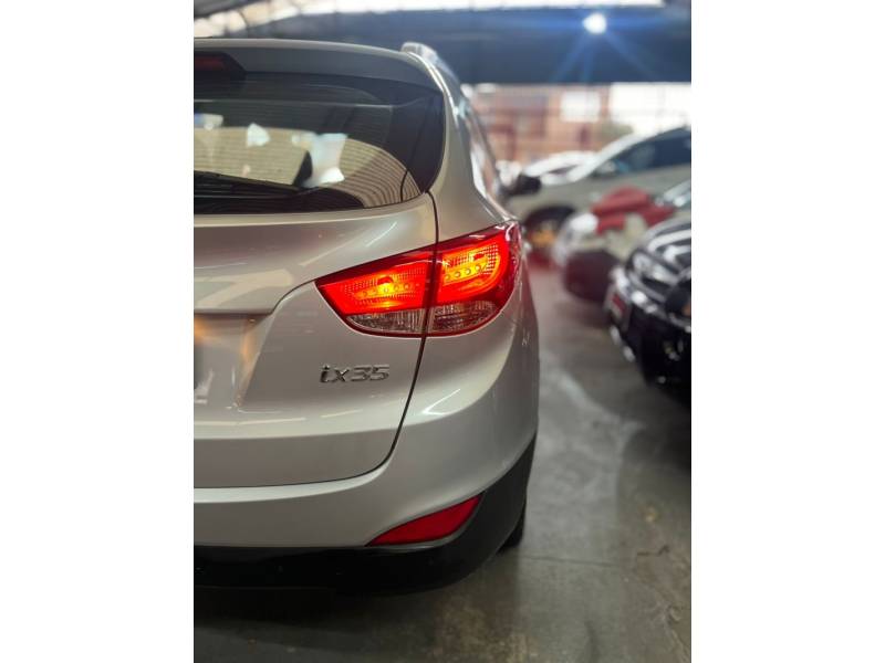 HYUNDAI - IX35 - 2011/2011 - Prata - R$ 59.900,00