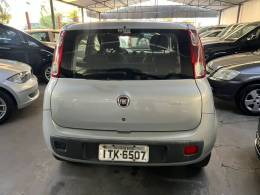 FIAT - UNO - 2013/2013 - Prata - R$ 30.900,00