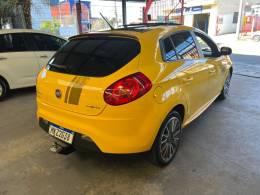 FIAT - BRAVO - 2013/2013 - Amarela - R$ 43.900,00