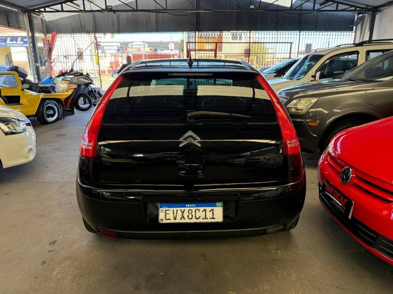 CITROËN - C4 - 2011/2011 - Preta - R$ 27.900,00