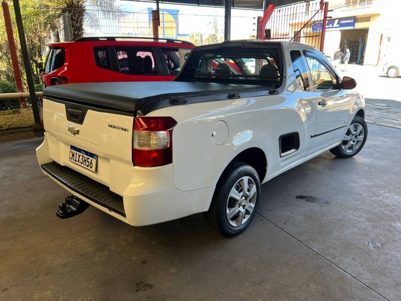 CHEVROLET - MONTANA - 2012/2012 - Branca - R$ 41.000,00