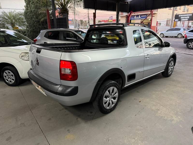 VOLKSWAGEN - SAVEIRO - 2012/2013 - Prata - R$ 43.900,00