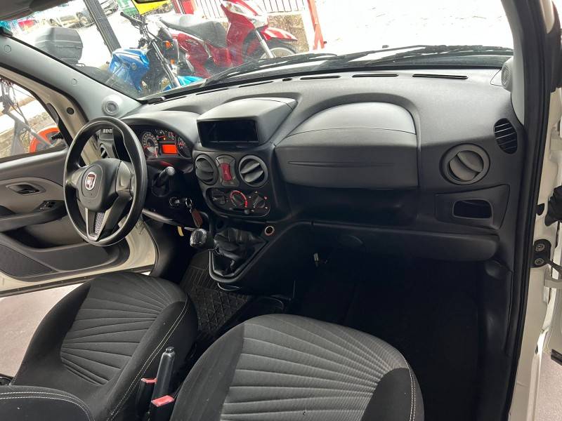 FIAT - DOBLÓ - 2016/2016 - Branca - R$ 54.900,00
