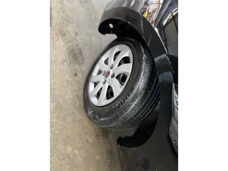 FIAT - PALIO - 2013/2013 - Preta - R$ 34.900,00