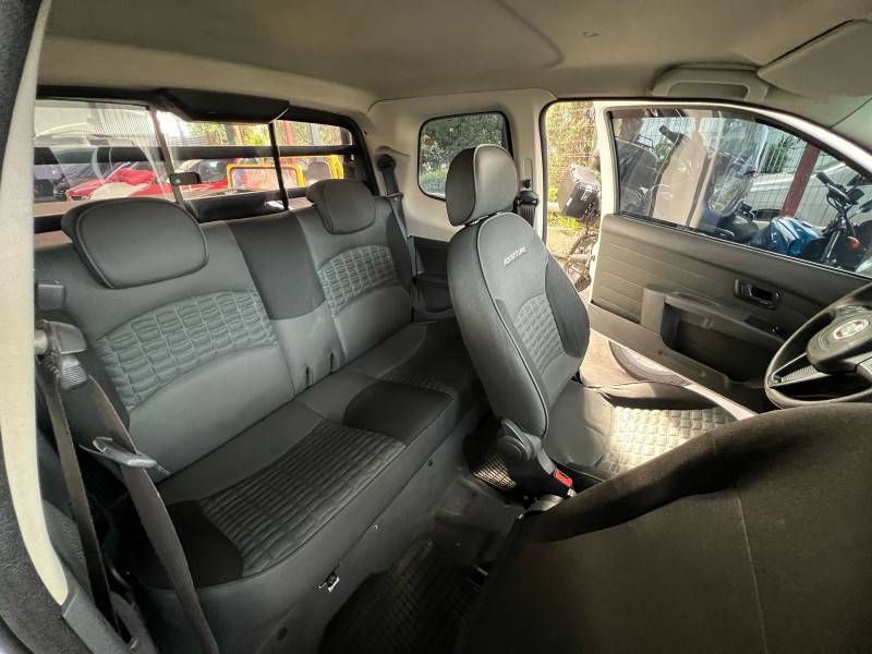 FIAT - STRADA - 2013/2013 - Branca - R$ 54.900,00