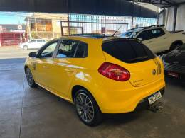 FIAT - BRAVO - 2013/2013 - Amarela - R$ 43.900,00