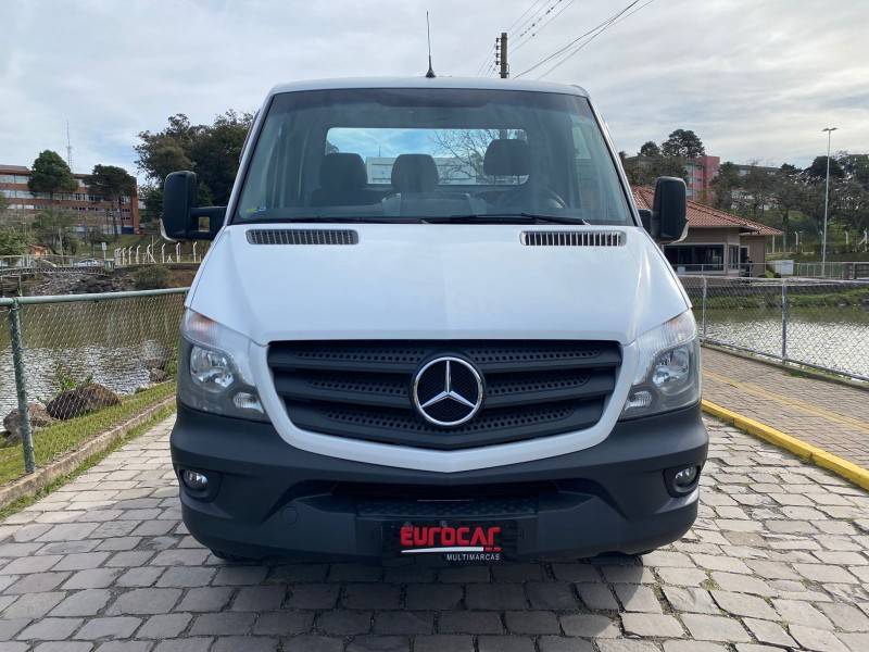 MERCEDES-BENZ - SPRINTER - 2018/2019 - Branca - R$ 209.900,00