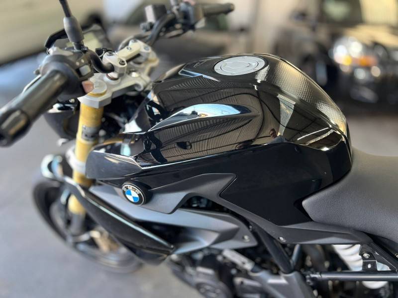 BMW - G 310R - 2017/2018 - Preta - R$ 19.900,00
