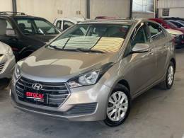 HYUNDAI - HB20S - 2017/2018 - Dourada - R$ 68.900,00