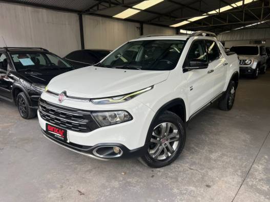 FIAT - TORO - 2017/2017 - Prata - R$ 99.900,00