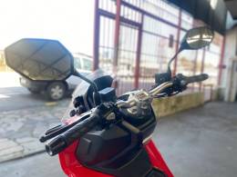HONDA - ADV 150 - 2021/2022 - Vermelha - R$ 22.900,00