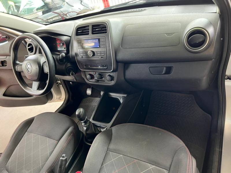 RENAULT - KWID - 2019/2019 - Prata - R$ 39.900,00